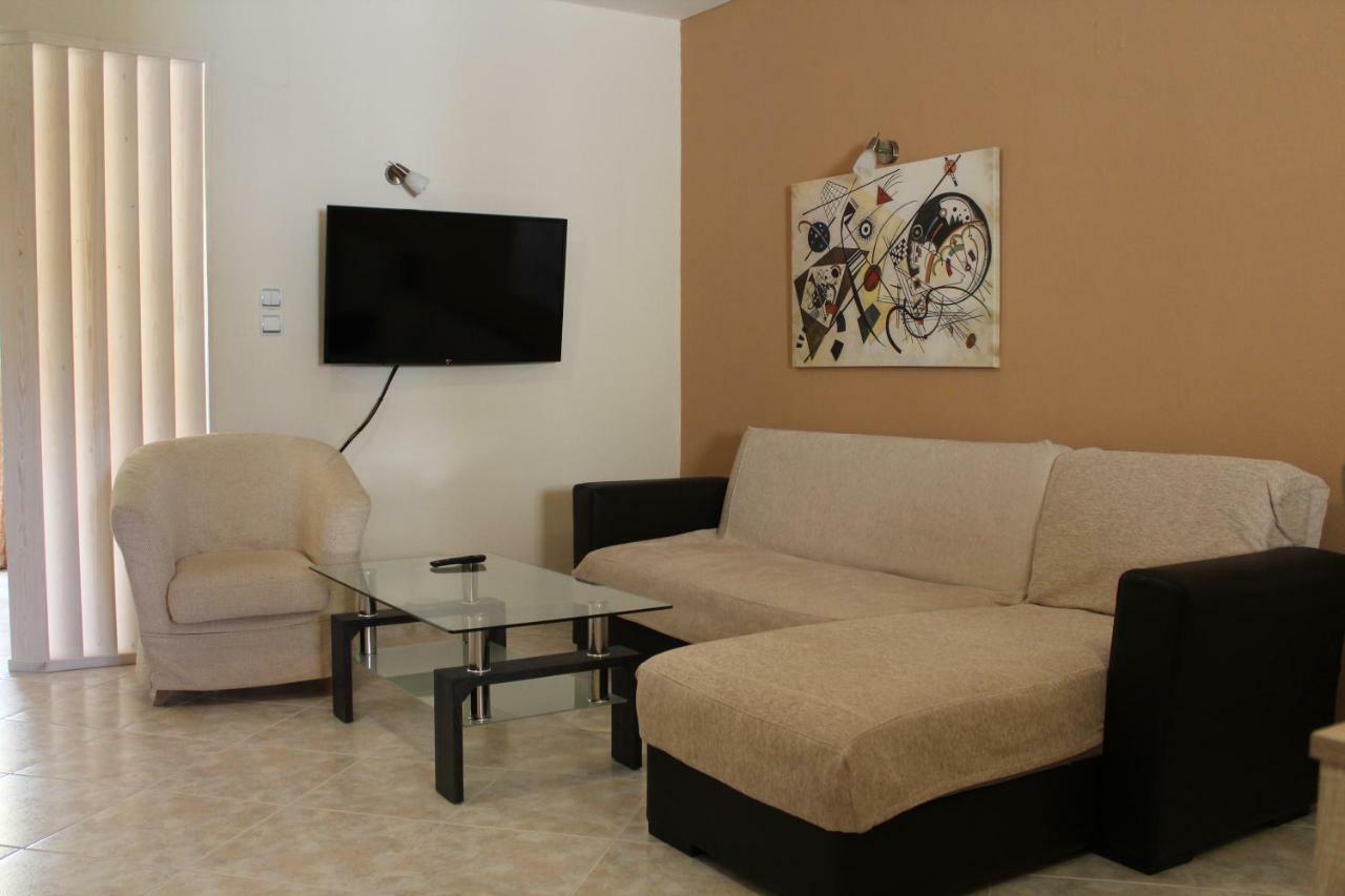 Antelia Homes Szkiáthosz Kültér fotó