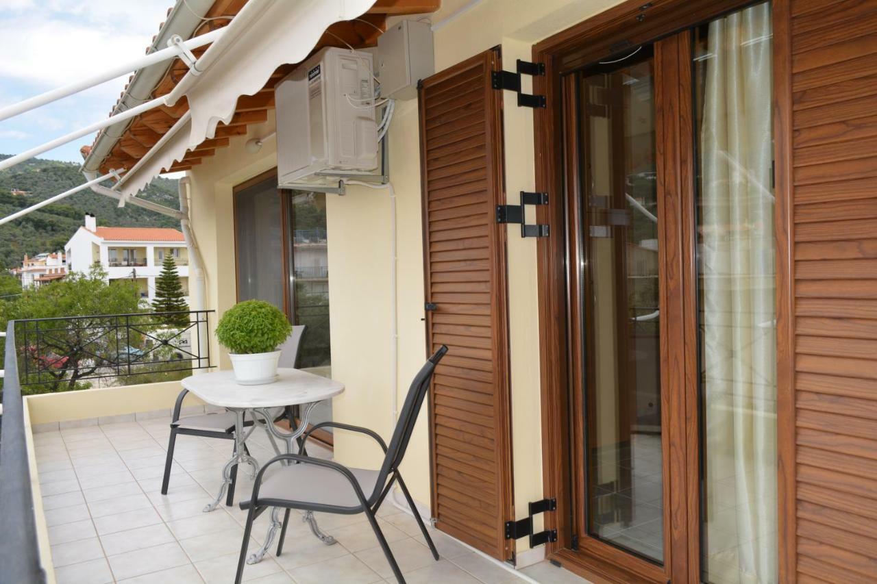 Antelia Homes Szkiáthosz Kültér fotó